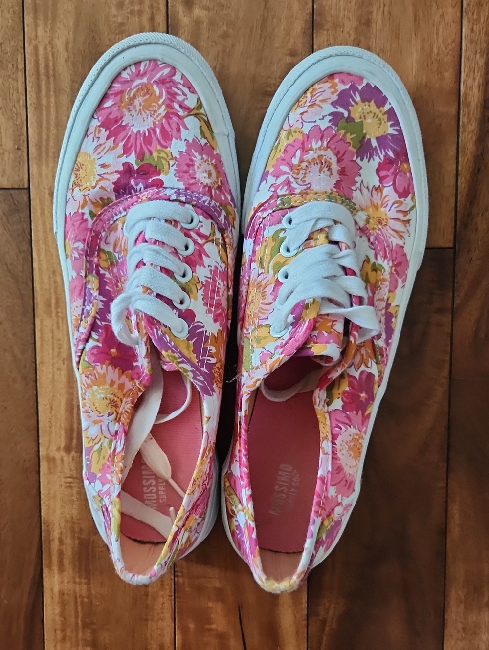 Mossimo Supply Co. Pink Floral Canvas Lace-Up Sneakers